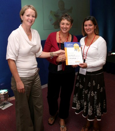 Helen Twigge-Molecey receiving award